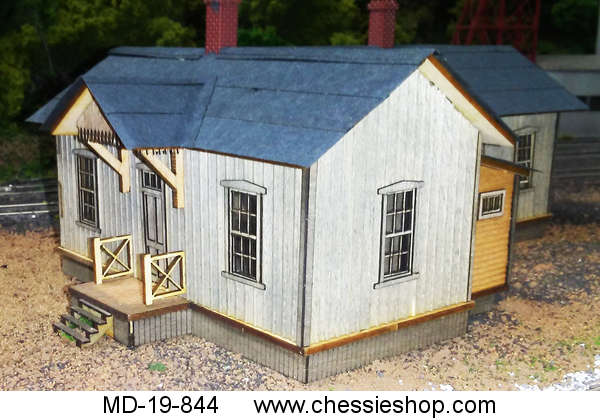 Standard Section Foreman’s House, HO Scale Kit - Click Image to Close